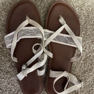 Toms Lexie Lace Grosgrain Sandals - Ivory